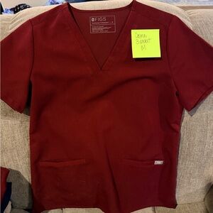 FIGS Casma Scrub Top in Burgundy - M